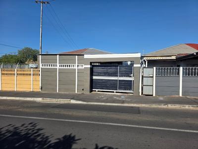 House For Sale in Parow Central, Parow